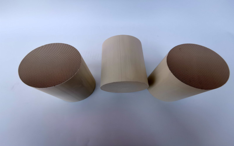 شیمی HC CO NOx کاتالیزور خودرو شیمی مبدل کاتالیزوری شیمی Euro V VI