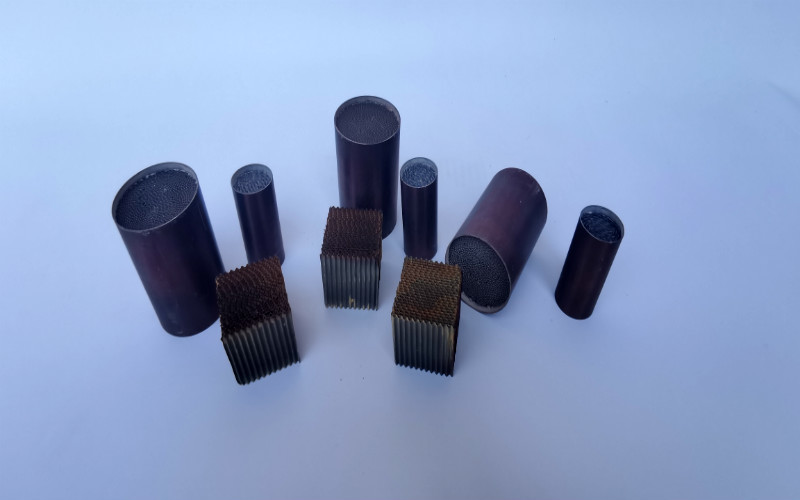 DOC Cordierite Honeycomb Catalysts Substrate Euro5 V
